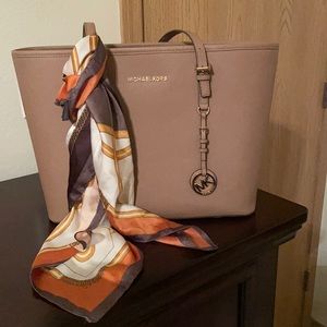 Michael Kors Tan tote bag with zip closure